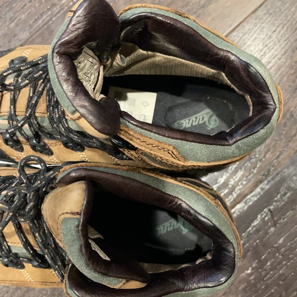 Danner hiking boots - Picture 11 of 13